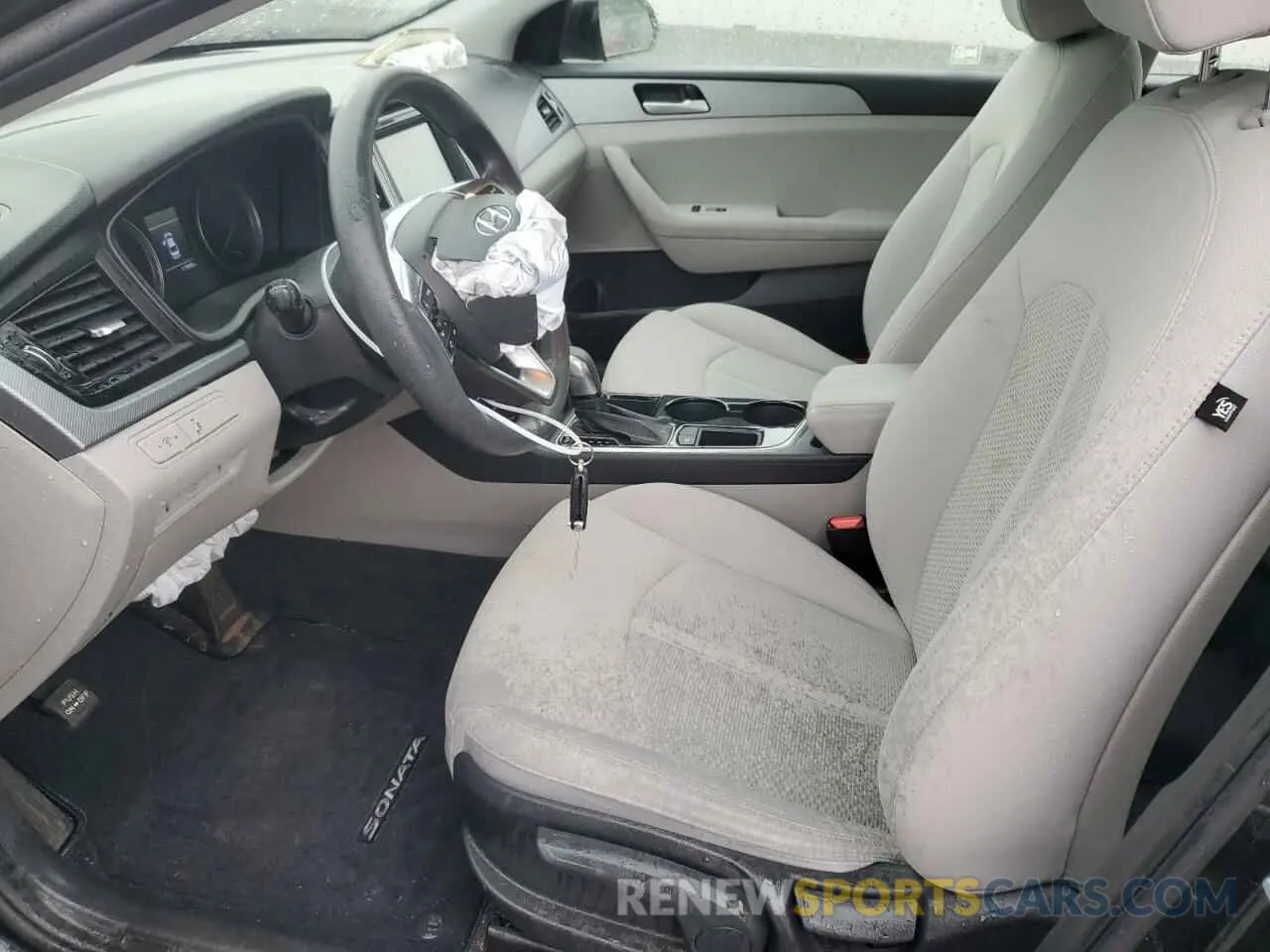 7 Photograph of a damaged car 5NPE24AF3KH786344 HYUNDAI SONATA 2019