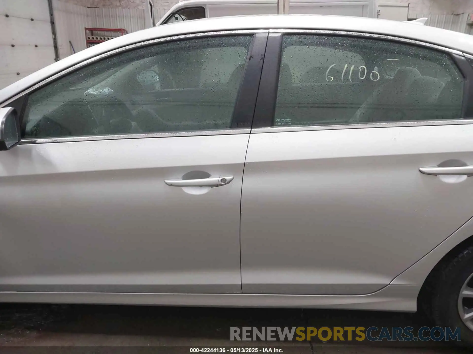 13 Photograph of a damaged car 5NPE24AF3KH787686 HYUNDAI SONATA 2019