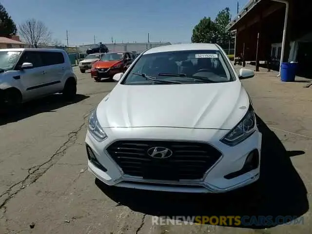 11 Photograph of a damaged car 5NPE24AF3KH789096 HYUNDAI SONATA 2019