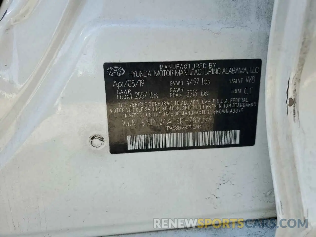 14 Photograph of a damaged car 5NPE24AF3KH789096 HYUNDAI SONATA 2019