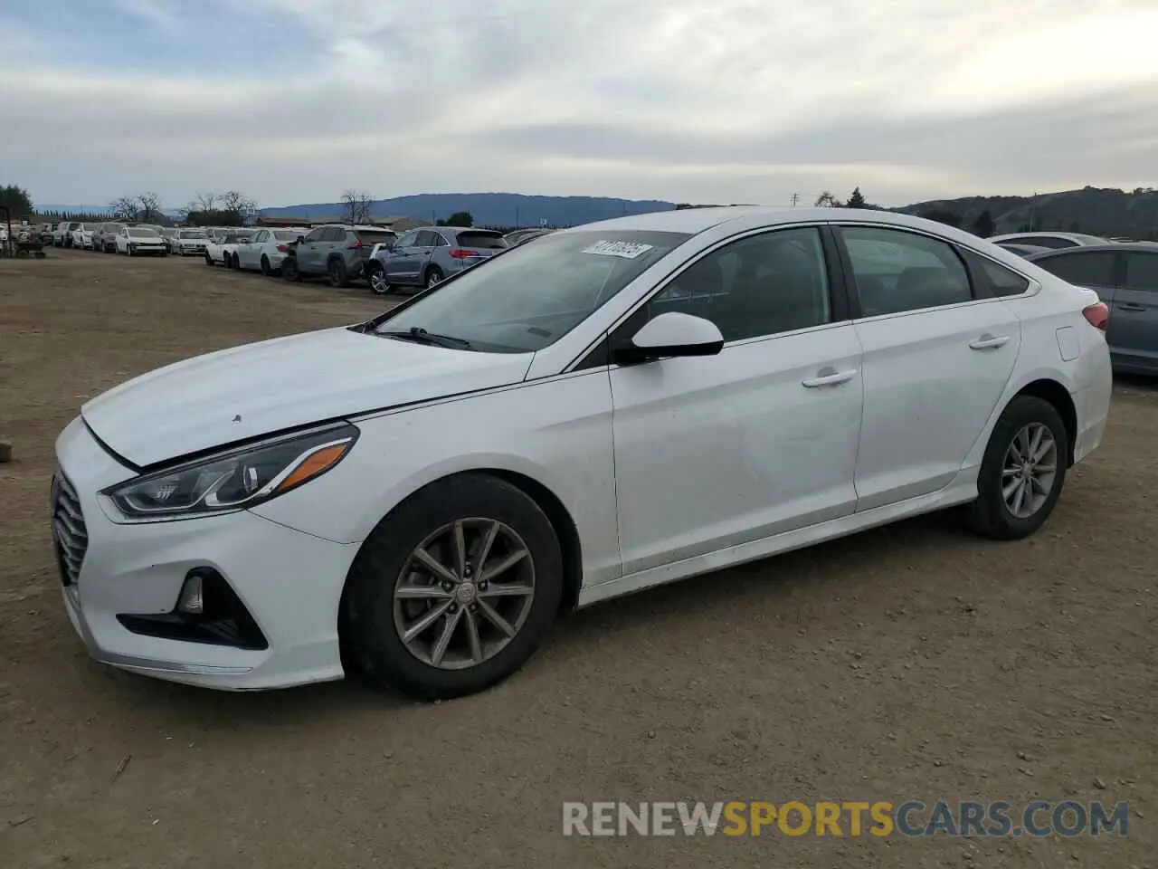 1 Photograph of a damaged car 5NPE24AF3KH792435 HYUNDAI SONATA 2019