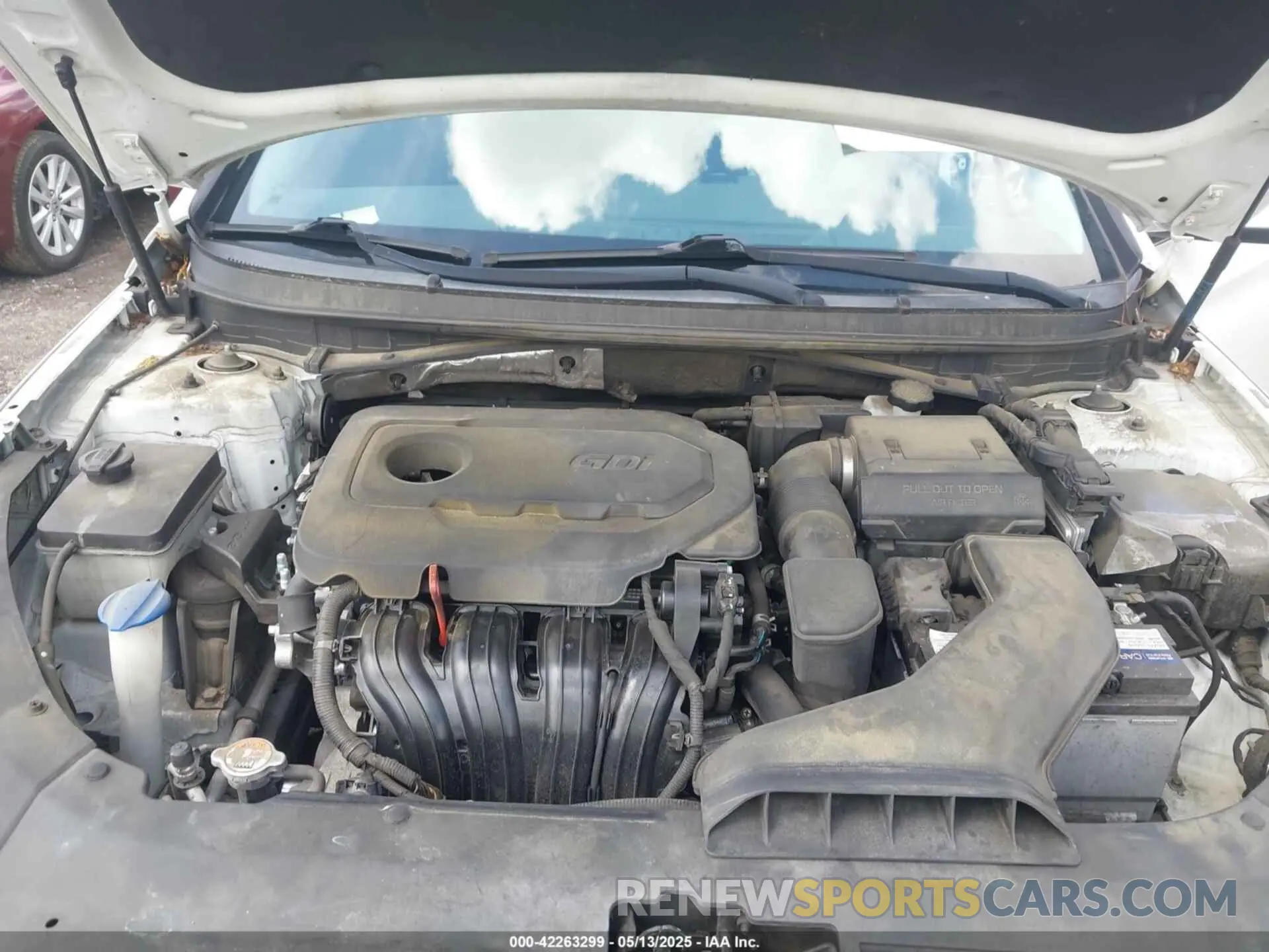 10 Photograph of a damaged car 5NPE24AF3KH803241 HYUNDAI SONATA 2019