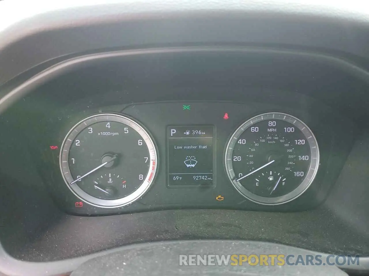 9 Photograph of a damaged car 5NPE24AF3KH805703 HYUNDAI SONATA 2019