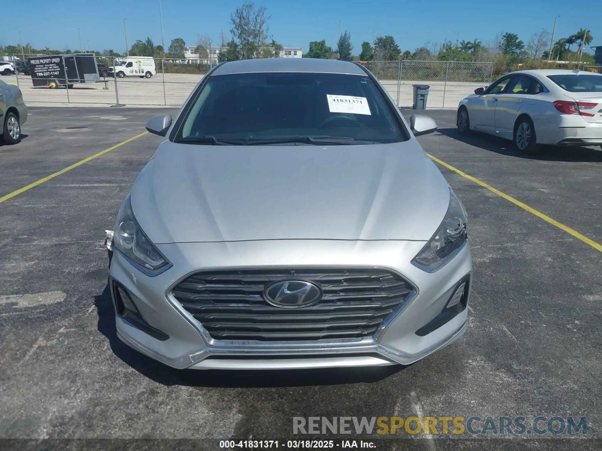 12 Photograph of a damaged car 5NPE24AF3KH810903 HYUNDAI SONATA 2019