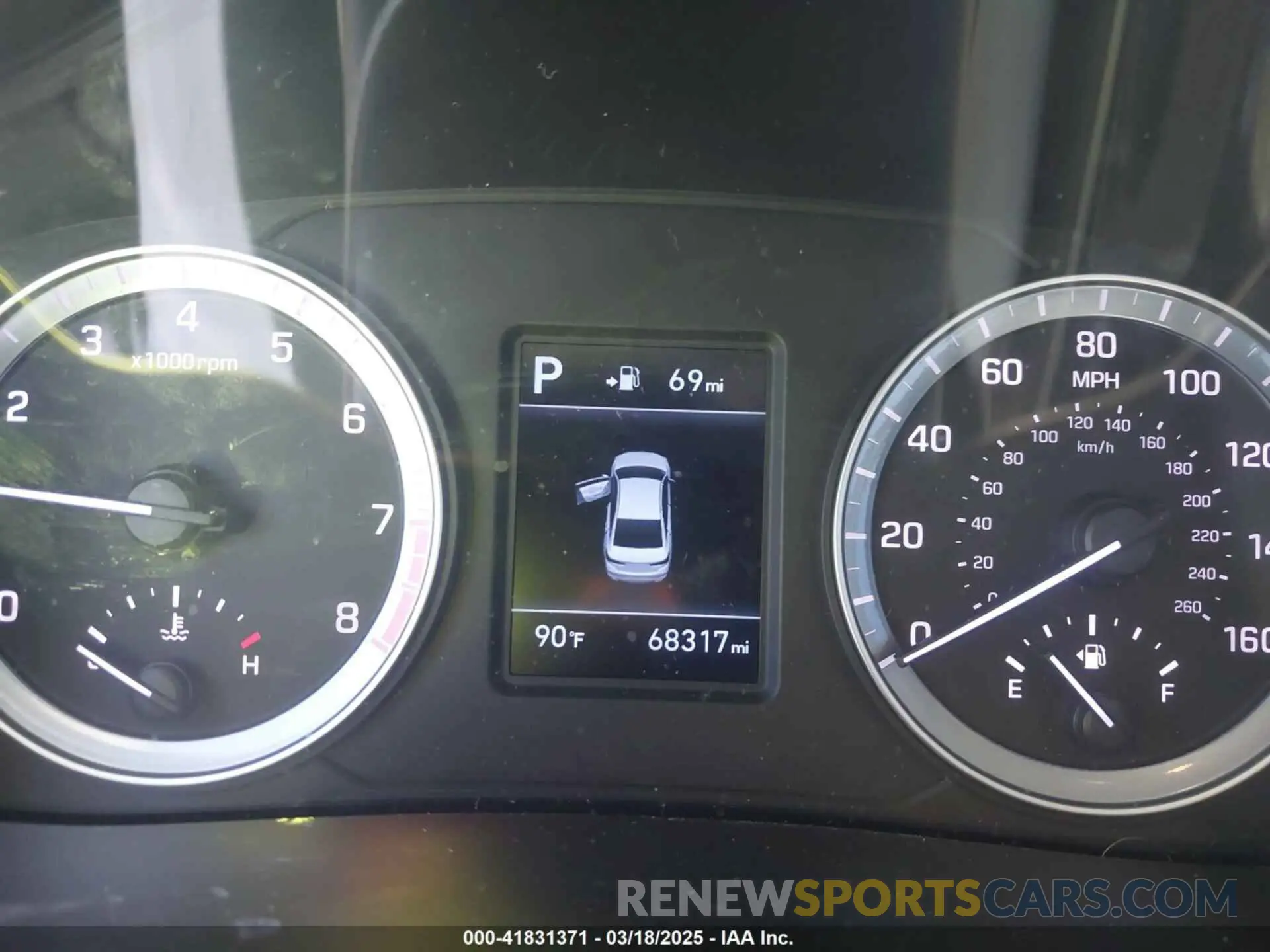 7 Photograph of a damaged car 5NPE24AF3KH810903 HYUNDAI SONATA 2019