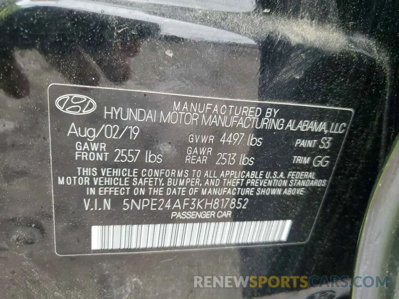 12 Photograph of a damaged car 5NPE24AF3KH817852 HYUNDAI SONATA 2019