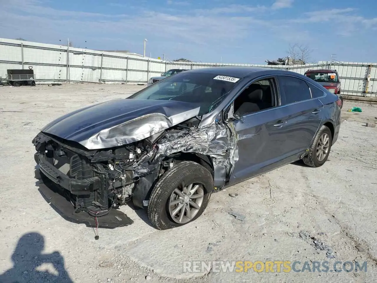 1 Photograph of a damaged car 5NPE24AF4KH733071 HYUNDAI SONATA 2019