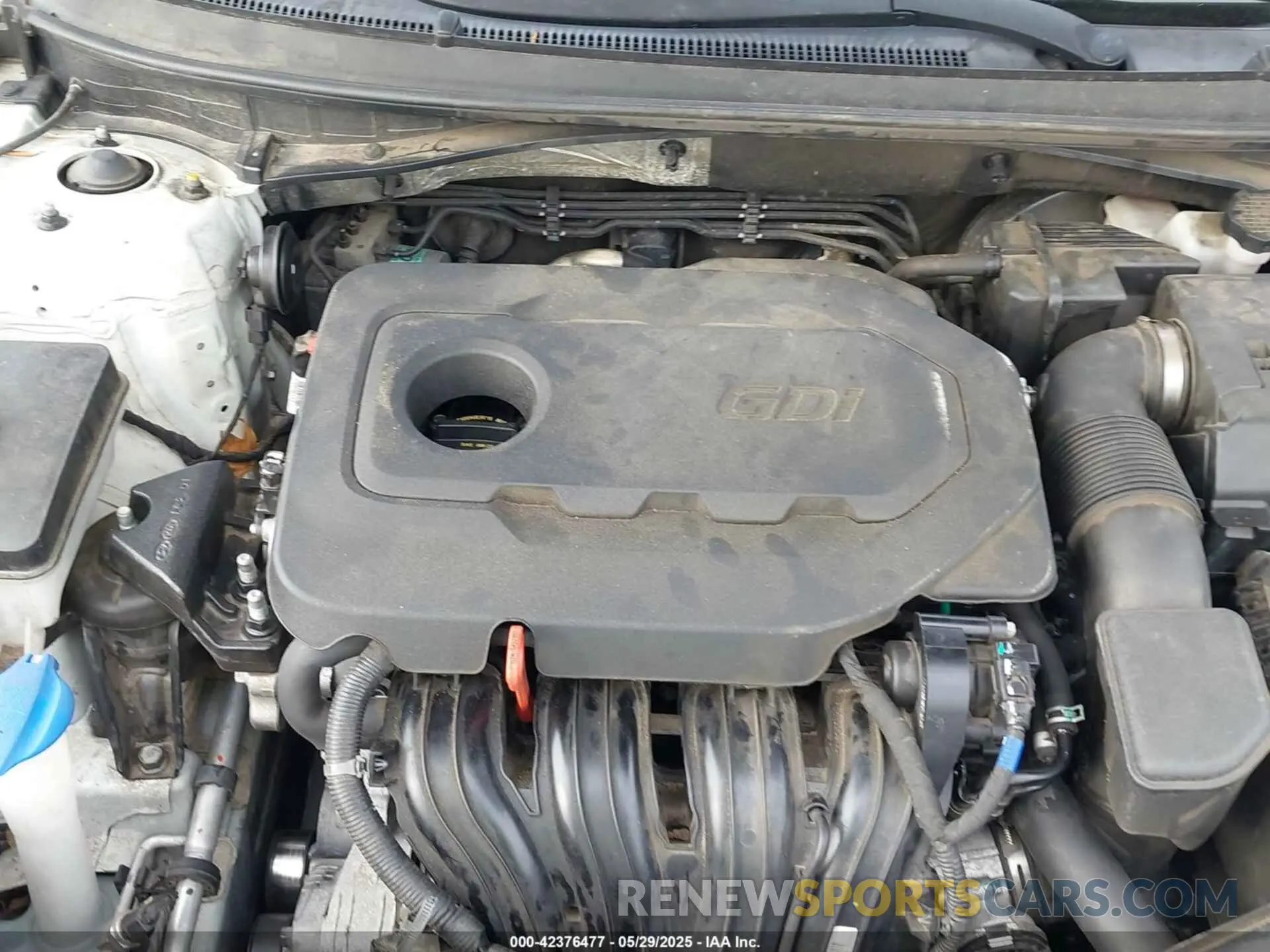 10 Photograph of a damaged car 5NPE24AF4KH745074 HYUNDAI SONATA 2019