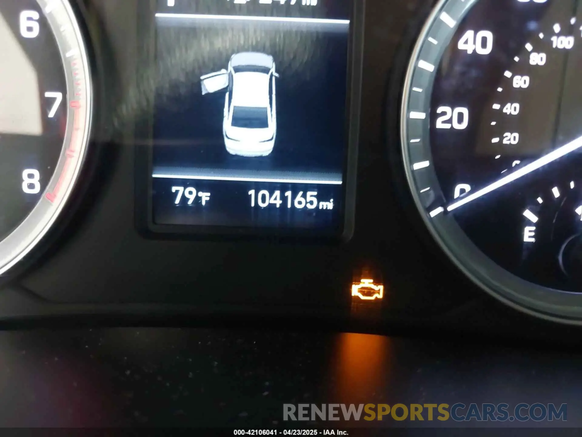 15 Photograph of a damaged car 5NPE24AF4KH745205 HYUNDAI SONATA 2019