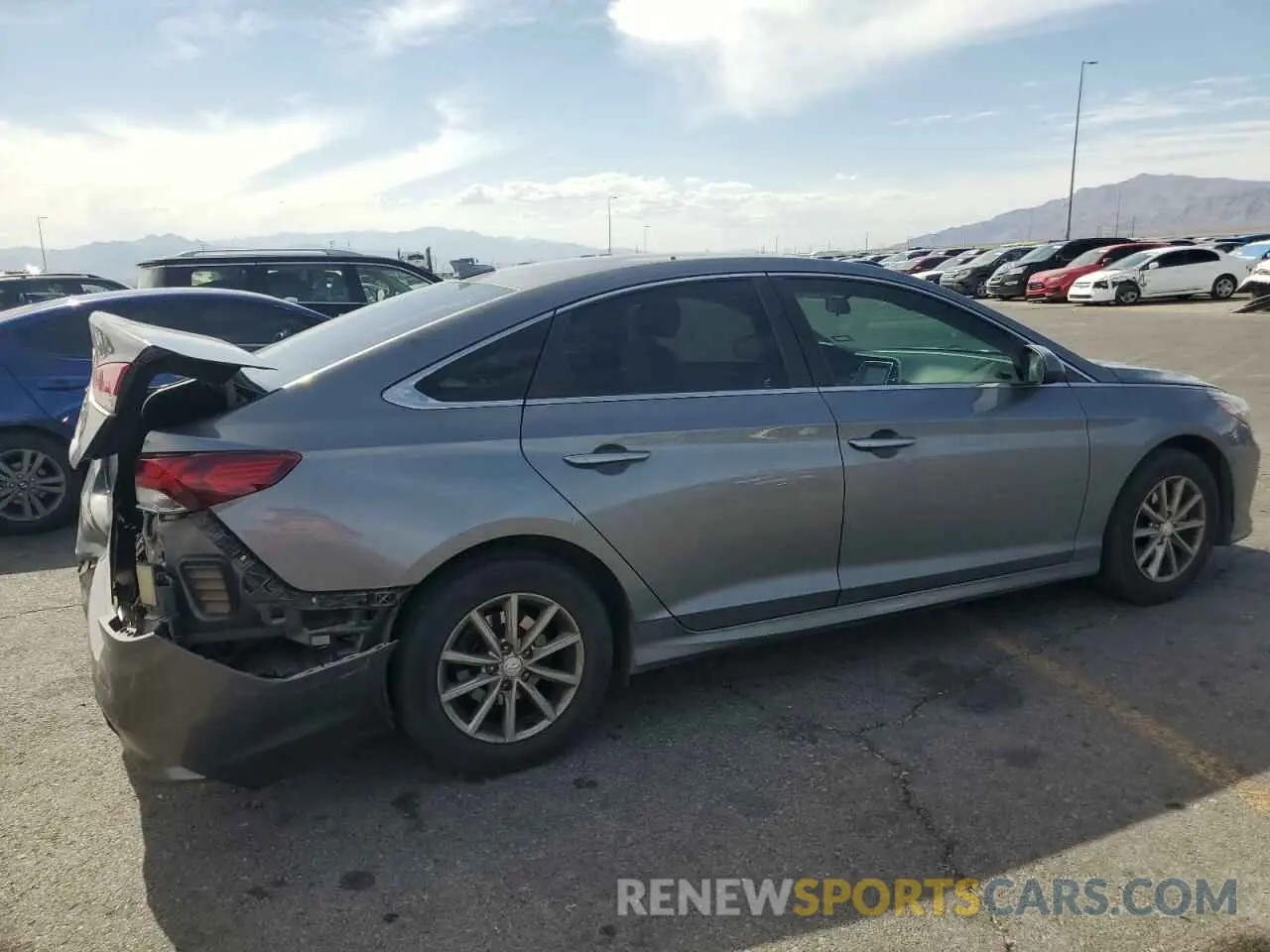 3 Photograph of a damaged car 5NPE24AF4KH751120 HYUNDAI SONATA 2019