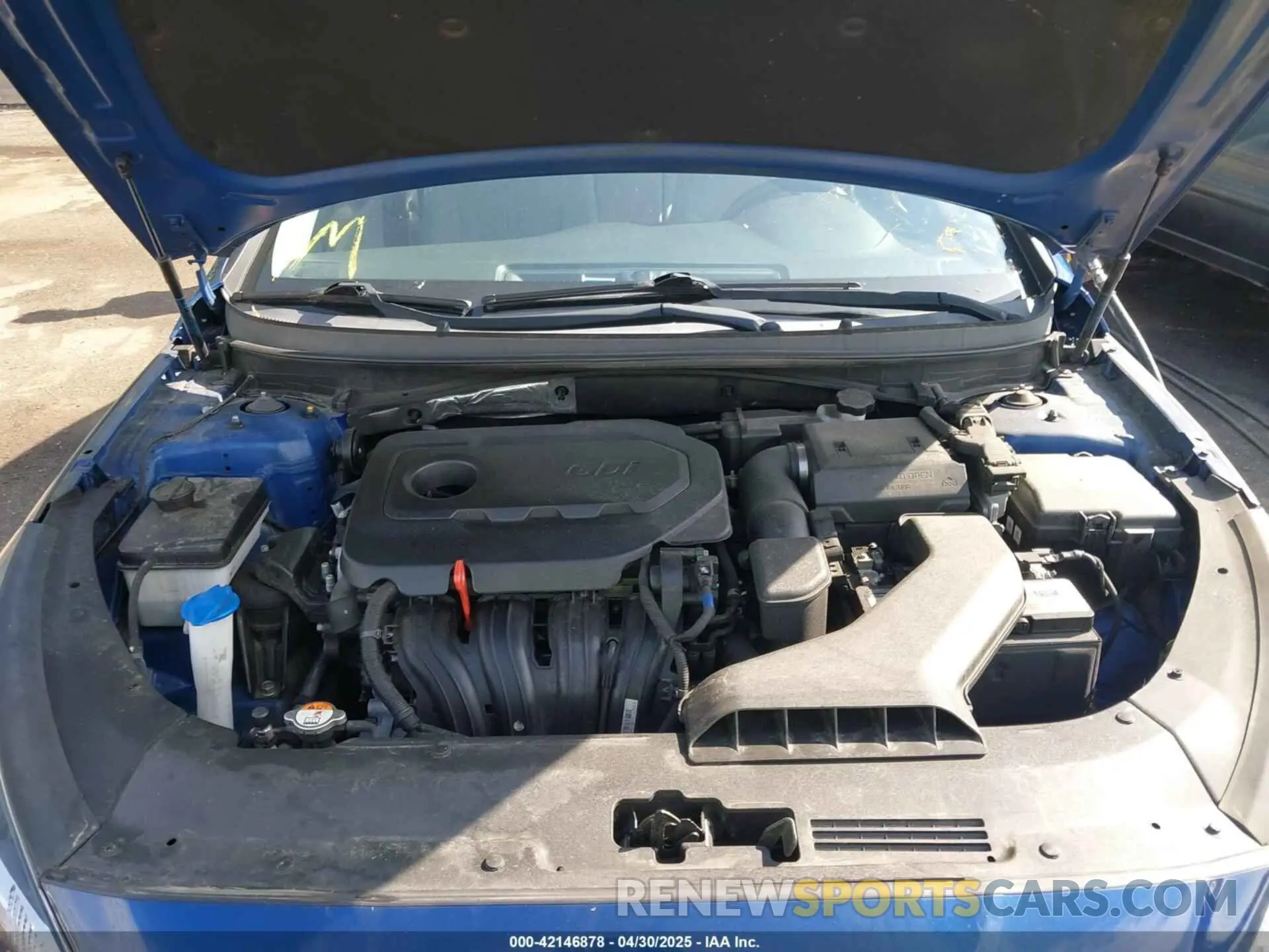 10 Photograph of a damaged car 5NPE24AF4KH780973 HYUNDAI SONATA 2019
