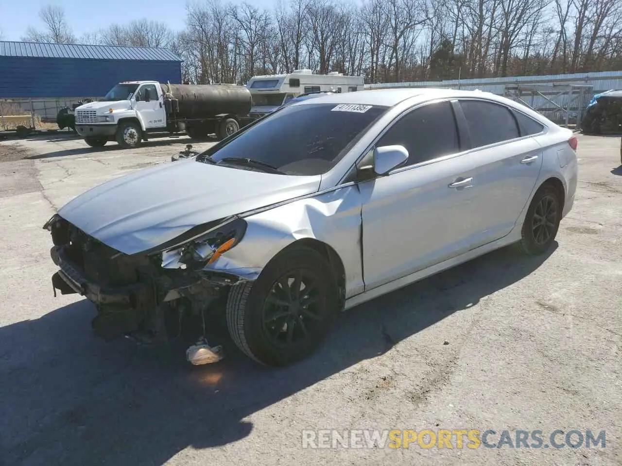 1 Photograph of a damaged car 5NPE24AF4KH792914 HYUNDAI SONATA 2019