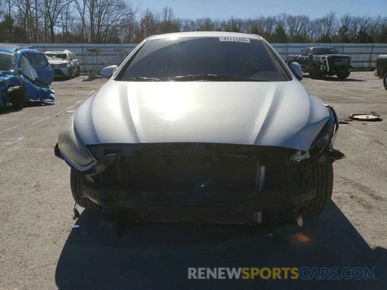 5 Photograph of a damaged car 5NPE24AF4KH792914 HYUNDAI SONATA 2019