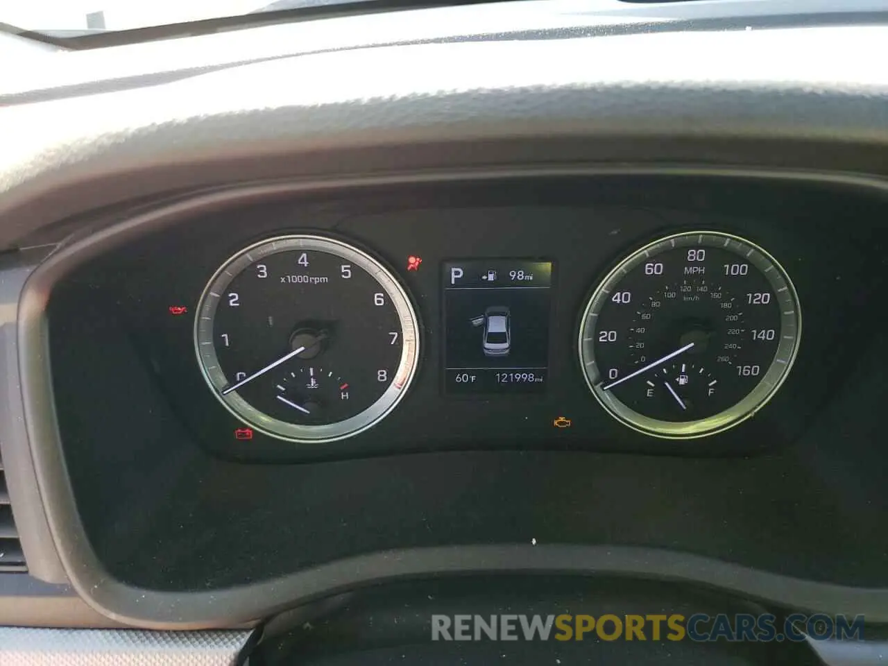 9 Photograph of a damaged car 5NPE24AF4KH808609 HYUNDAI SONATA 2019