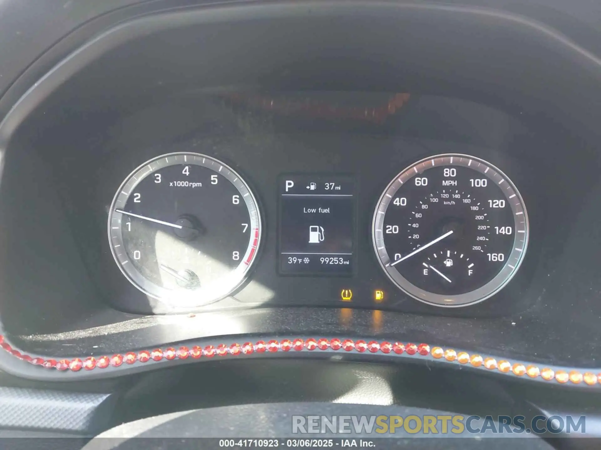 7 Photograph of a damaged car 5NPE24AF5KH738070 HYUNDAI SONATA 2019