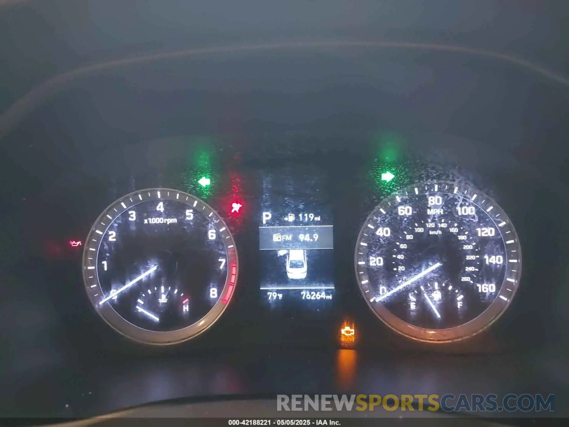 7 Photograph of a damaged car 5NPE24AF5KH742426 HYUNDAI SONATA 2019