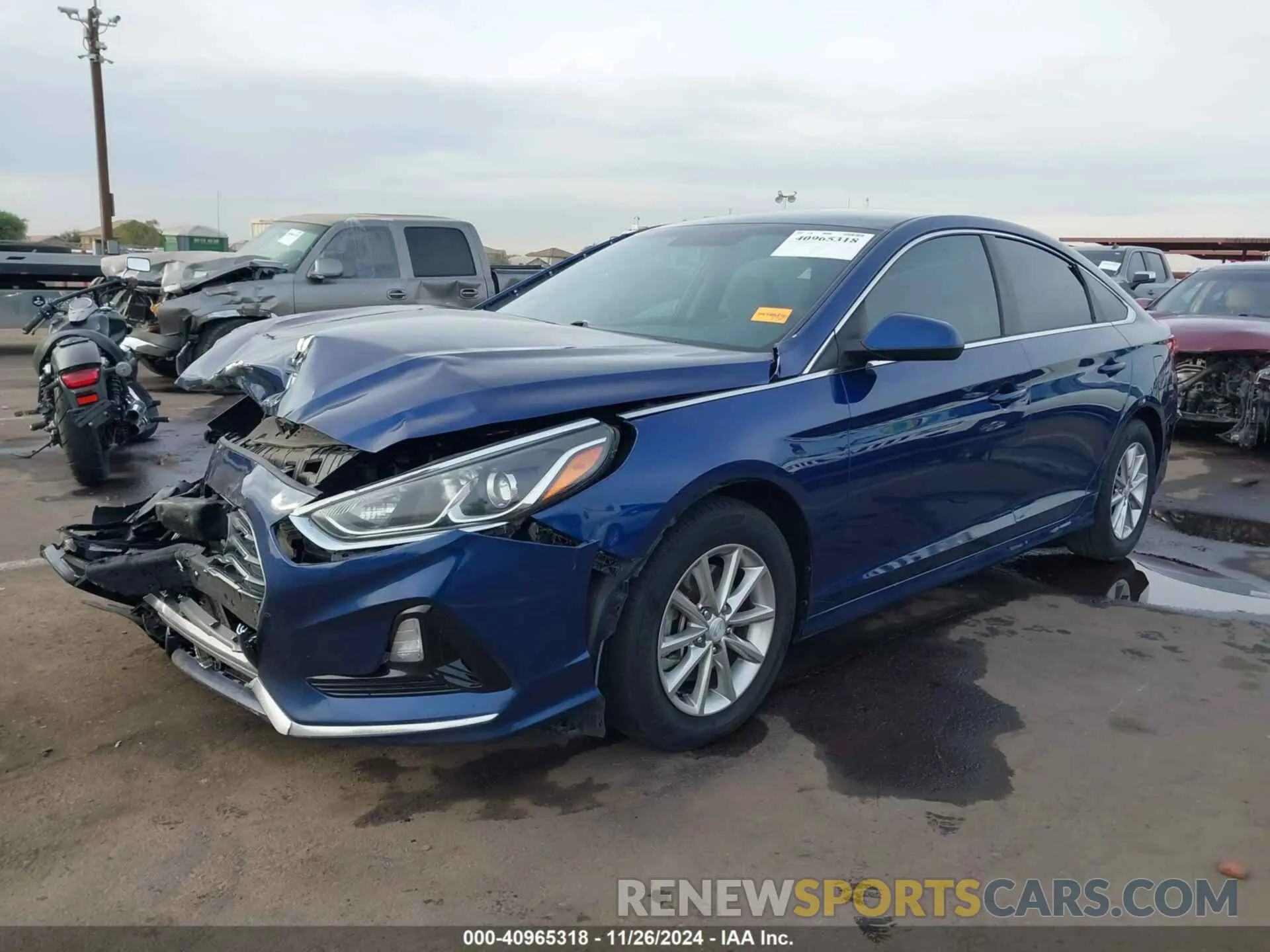 2 Photograph of a damaged car 5NPE24AF5KH751272 HYUNDAI SONATA 2019