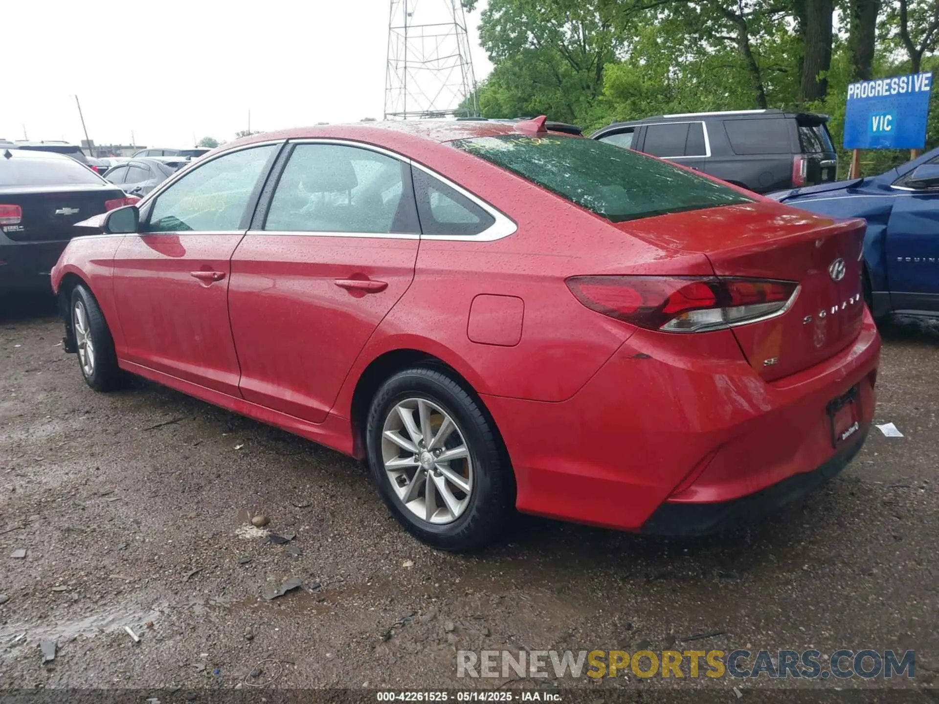3 Photograph of a damaged car 5NPE24AF5KH752177 HYUNDAI SONATA 2019