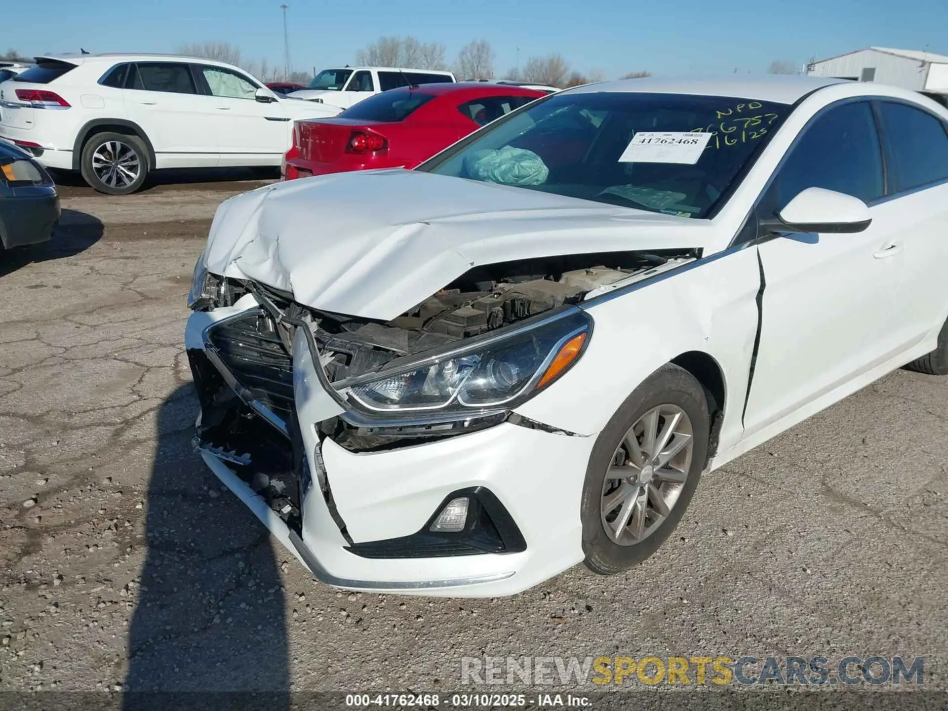 6 Photograph of a damaged car 5NPE24AF5KH766757 HYUNDAI SONATA 2019
