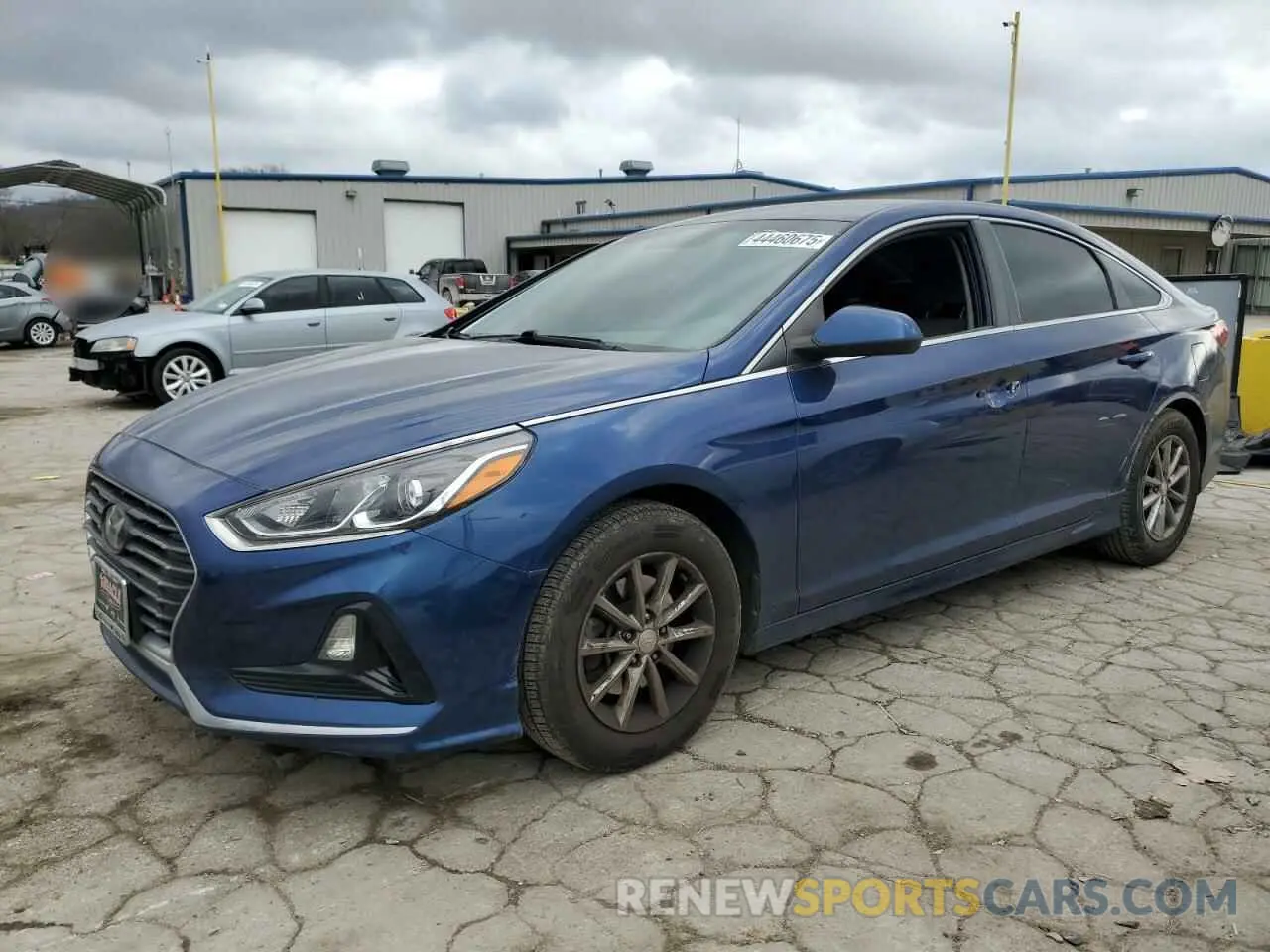 1 Photograph of a damaged car 5NPE24AF5KH768475 HYUNDAI SONATA 2019