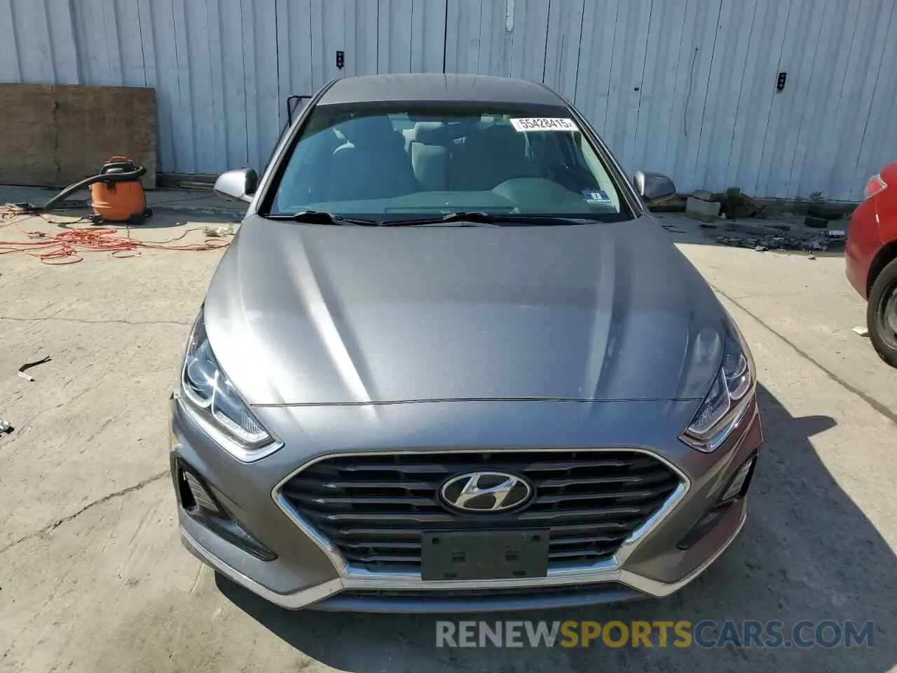 5 Photograph of a damaged car 5NPE24AF5KH772316 HYUNDAI SONATA 2019