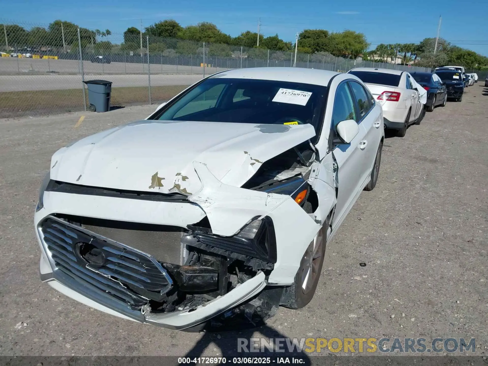 6 Photograph of a damaged car 5NPE24AF5KH787107 HYUNDAI SONATA 2019