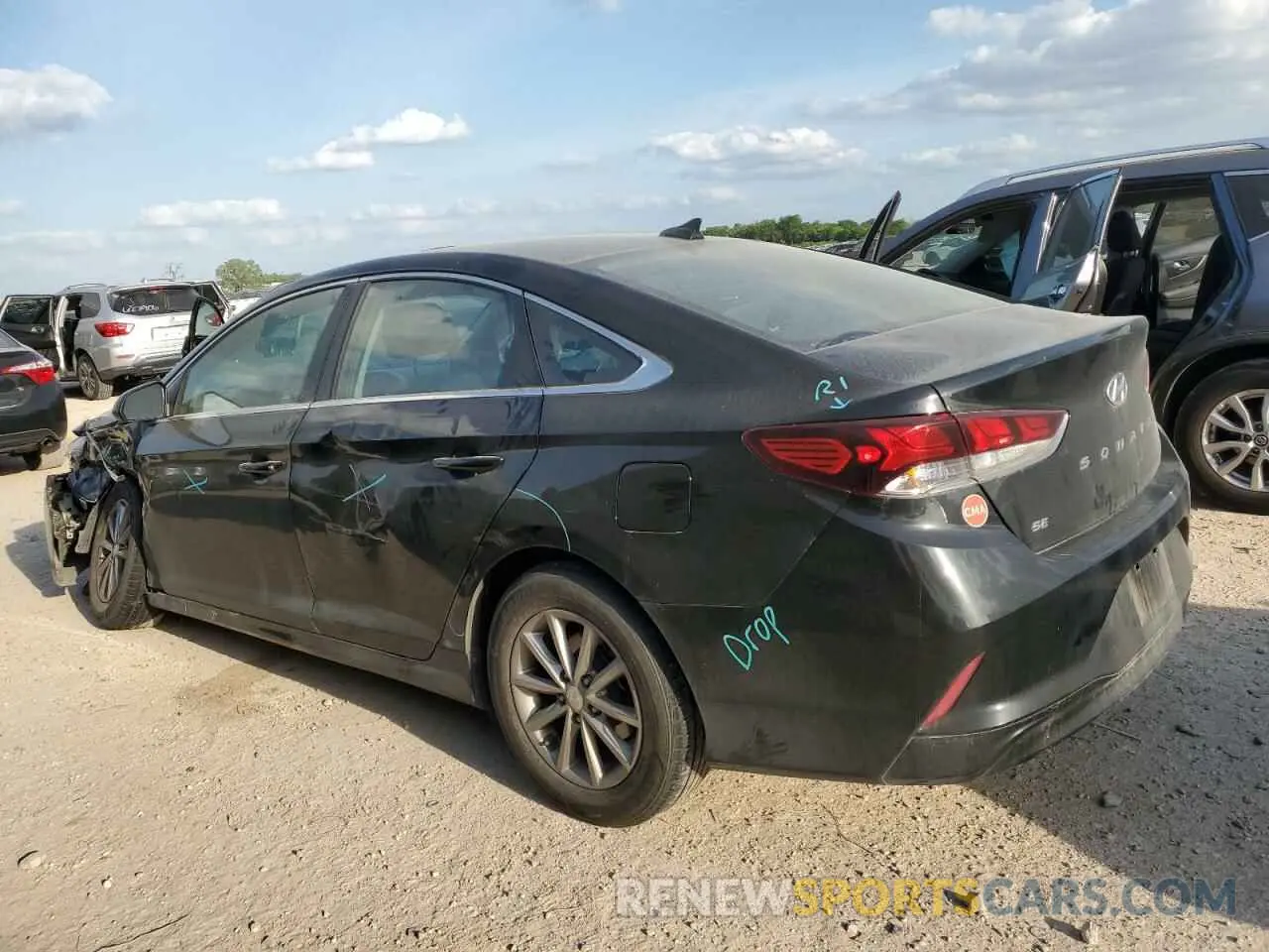 2 Photograph of a damaged car 5NPE24AF5KH789181 HYUNDAI SONATA 2019