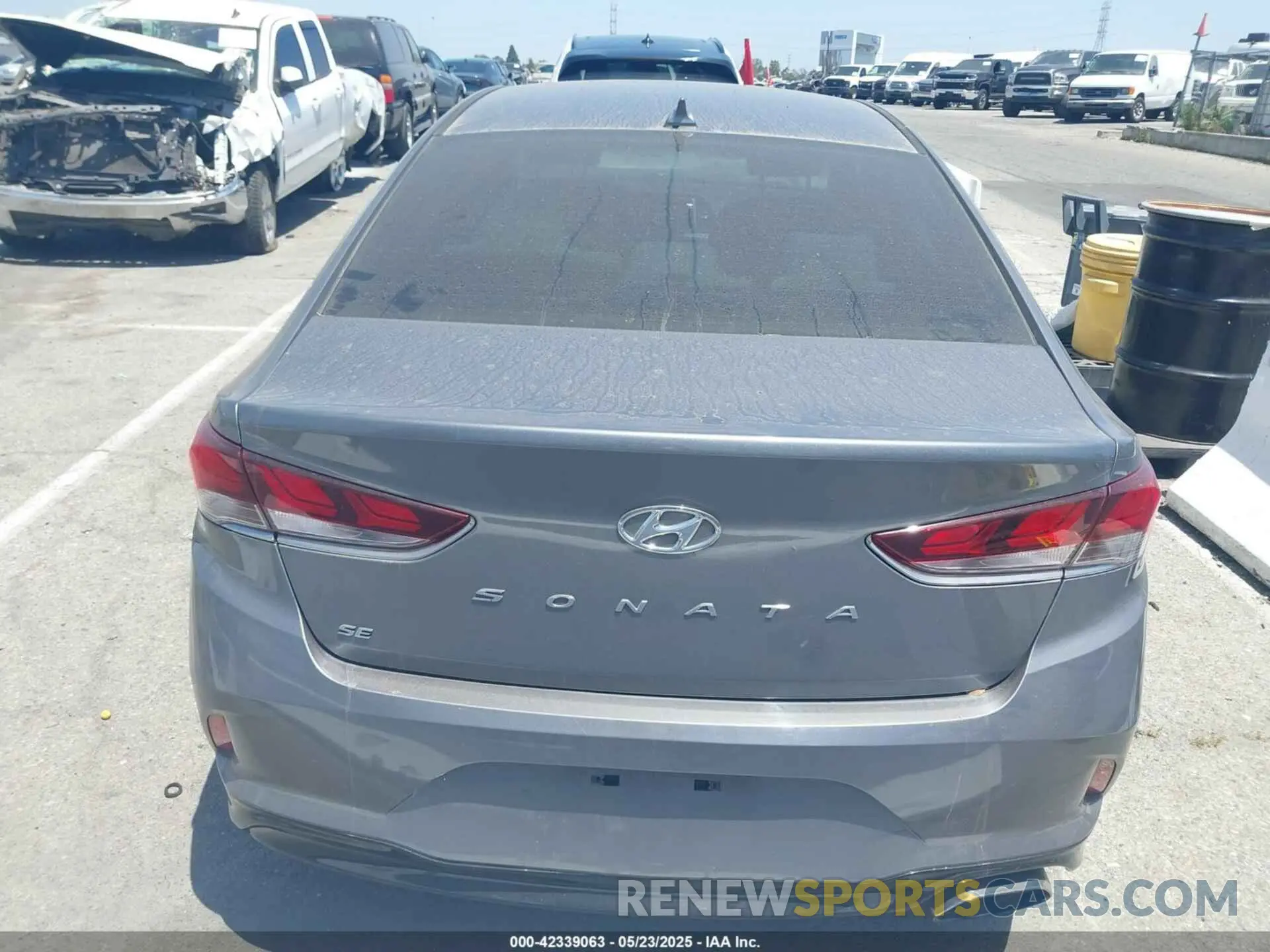 15 Photograph of a damaged car 5NPE24AF5KH792808 HYUNDAI SONATA 2019