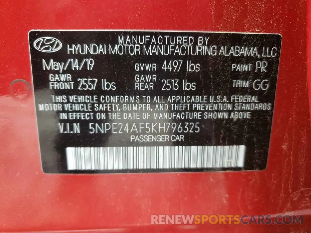 12 Photograph of a damaged car 5NPE24AF5KH796325 HYUNDAI SONATA 2019