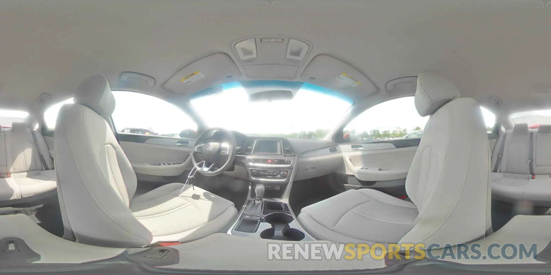 14 Photograph of a damaged car 5NPE24AF5KH796325 HYUNDAI SONATA 2019