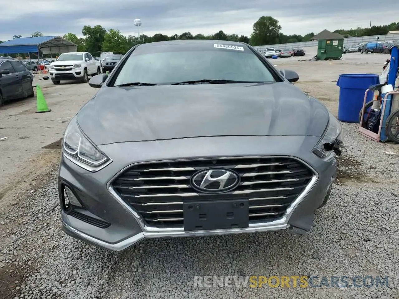 5 Photograph of a damaged car 5NPE24AF5KH801300 HYUNDAI SONATA 2019