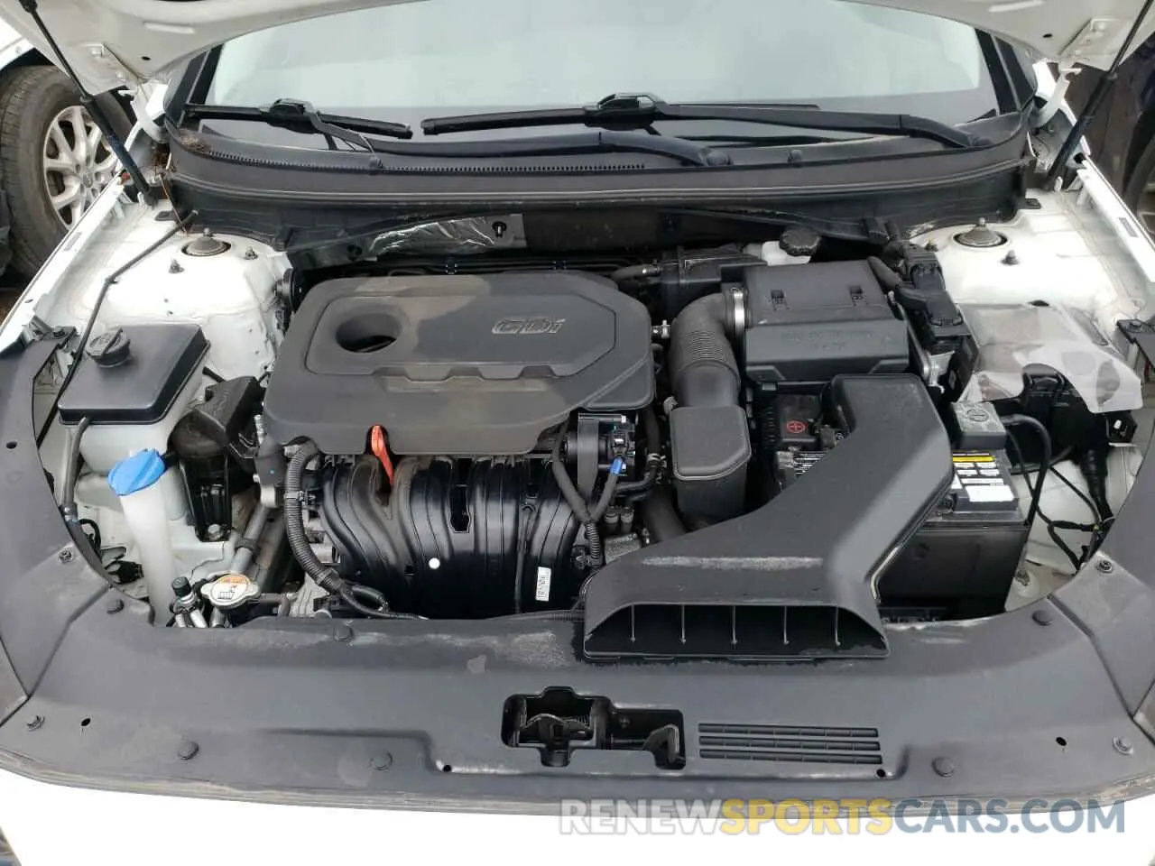 11 Photograph of a damaged car 5NPE24AF6KH737736 HYUNDAI SONATA 2019