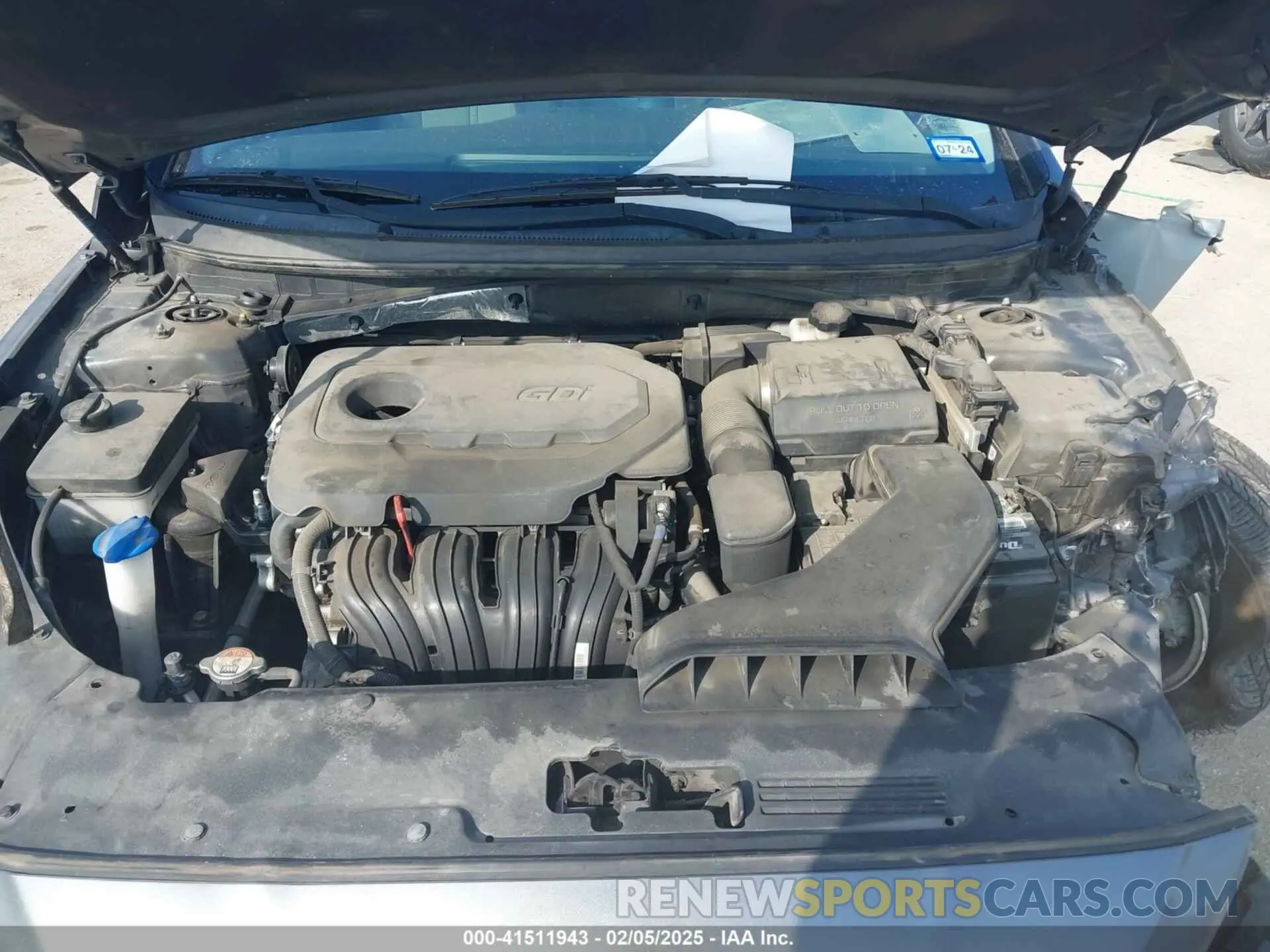 10 Photograph of a damaged car 5NPE24AF6KH750034 HYUNDAI SONATA 2019