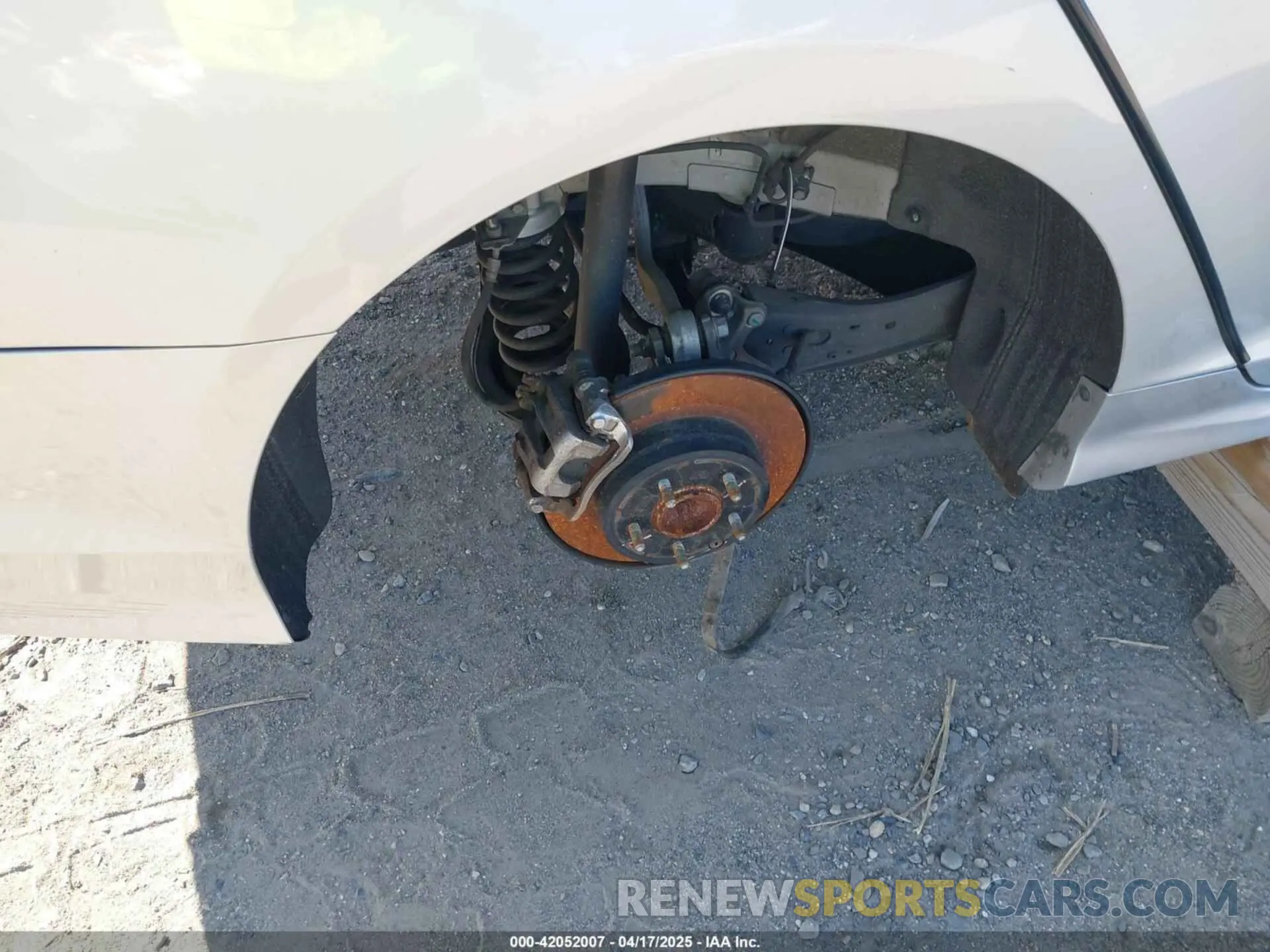 18 Photograph of a damaged car 5NPE24AF6KH750647 HYUNDAI SONATA 2019