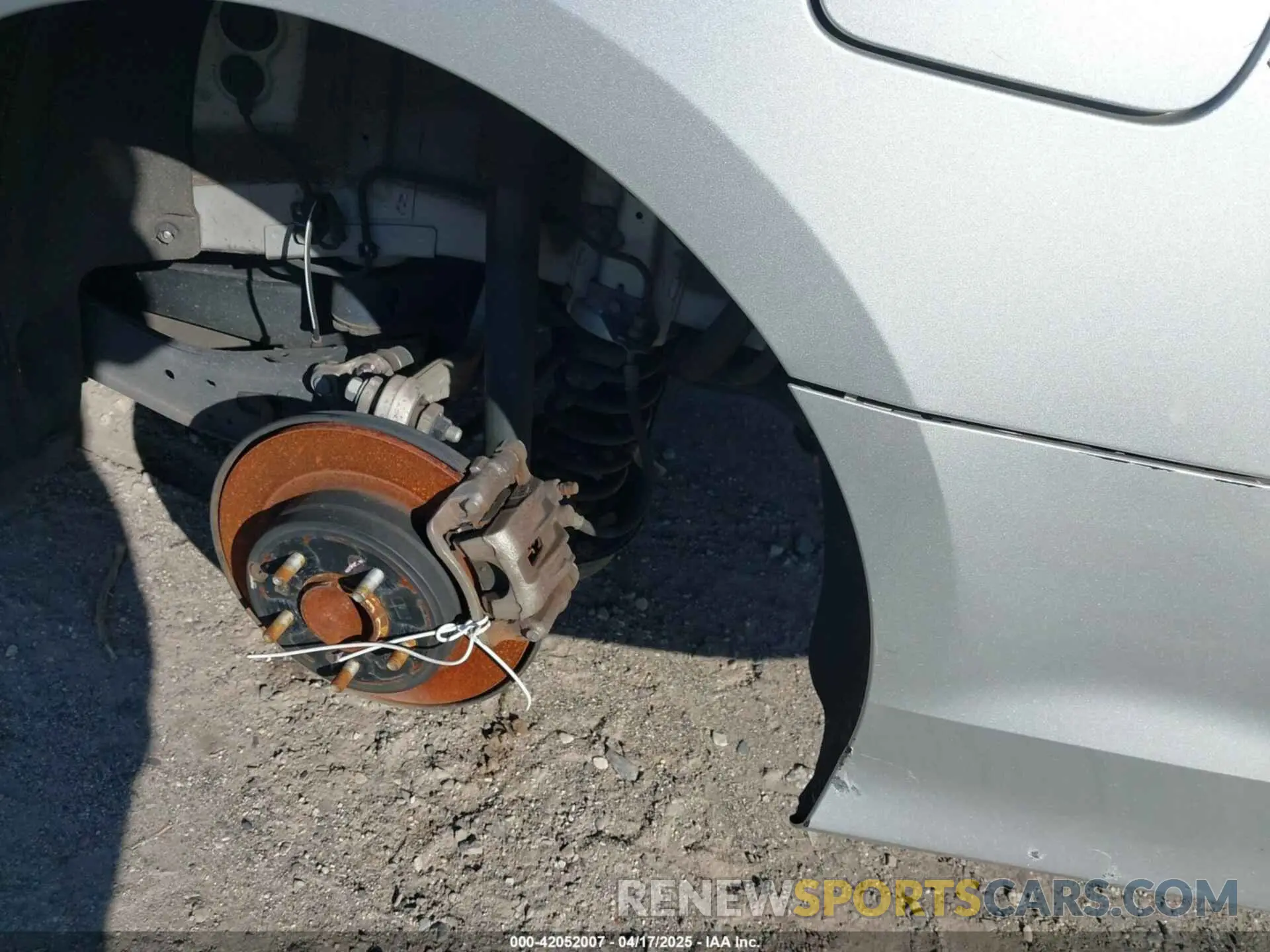 19 Photograph of a damaged car 5NPE24AF6KH750647 HYUNDAI SONATA 2019