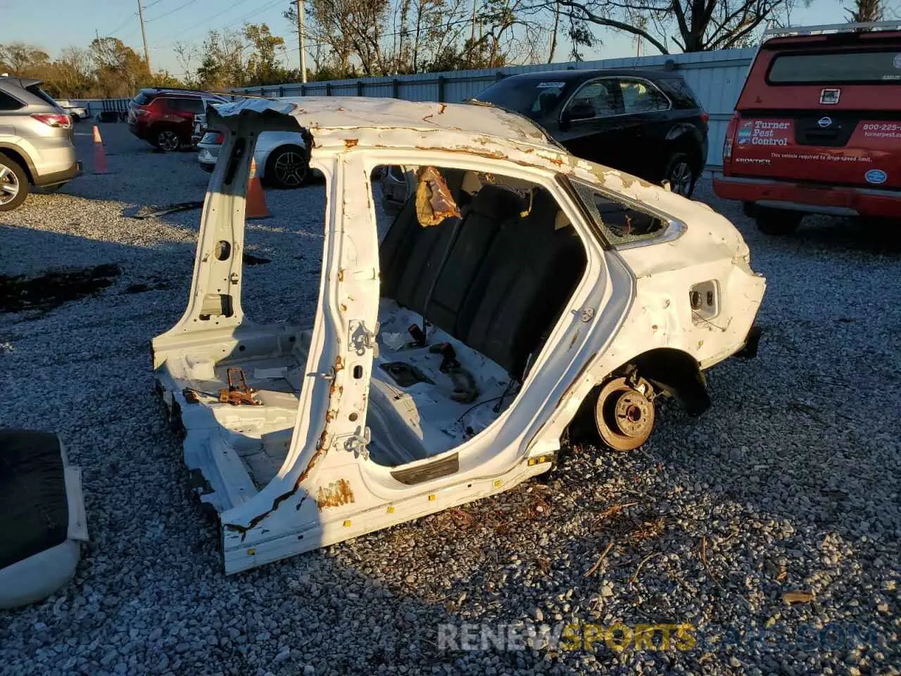 5 Photograph of a damaged car 5NPE24AF6KH751720 HYUNDAI SONATA 2019