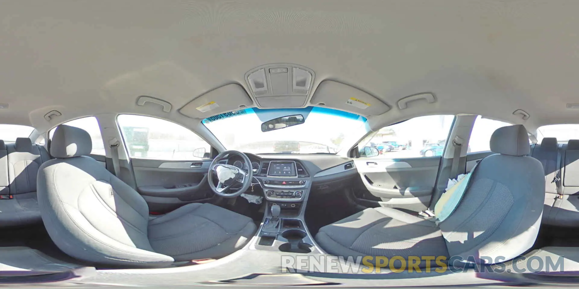 13 Photograph of a damaged car 5NPE24AF7KH746302 HYUNDAI SONATA 2019