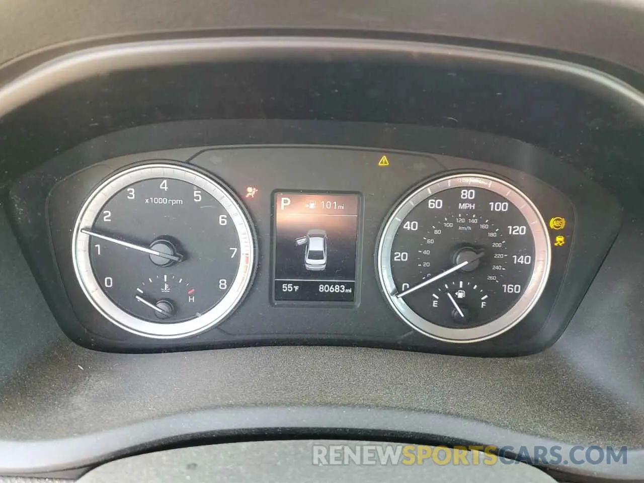 9 Photograph of a damaged car 5NPE24AF7KH746302 HYUNDAI SONATA 2019