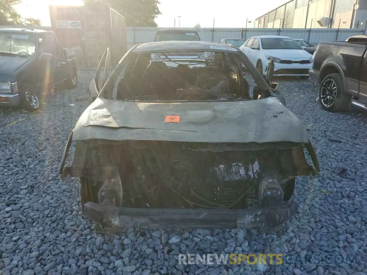 5 Photograph of a damaged car 5NPE24AF7KH759082 HYUNDAI SONATA 2019