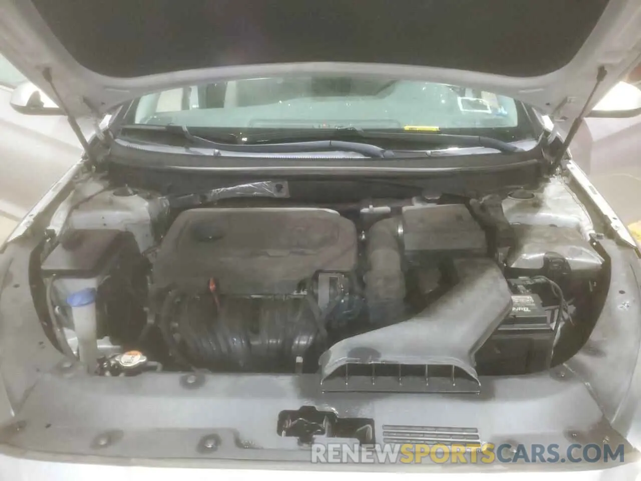 11 Photograph of a damaged car 5NPE24AF7KH779557 HYUNDAI SONATA 2019