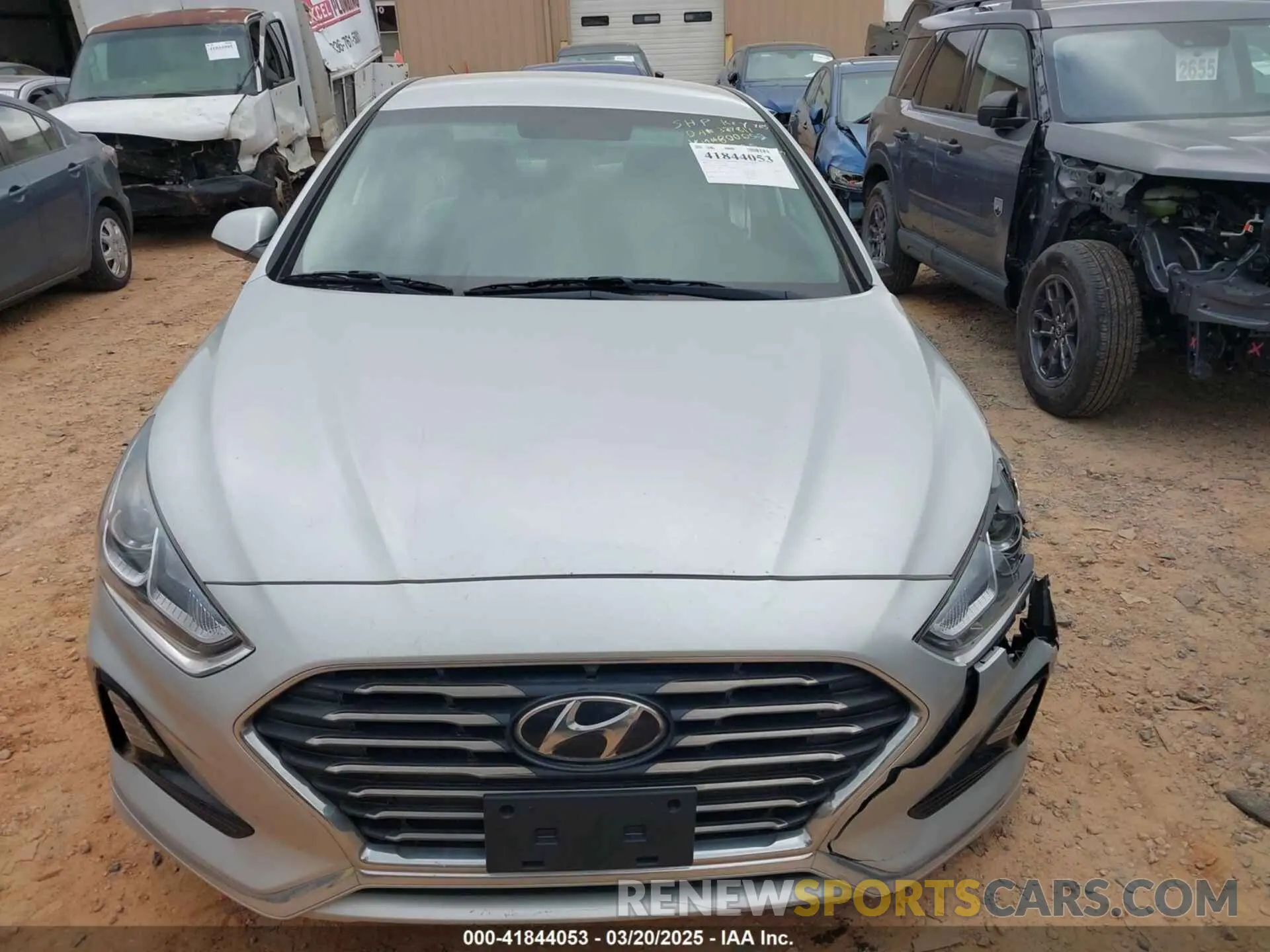 12 Photograph of a damaged car 5NPE24AF7KH800052 HYUNDAI SONATA 2019