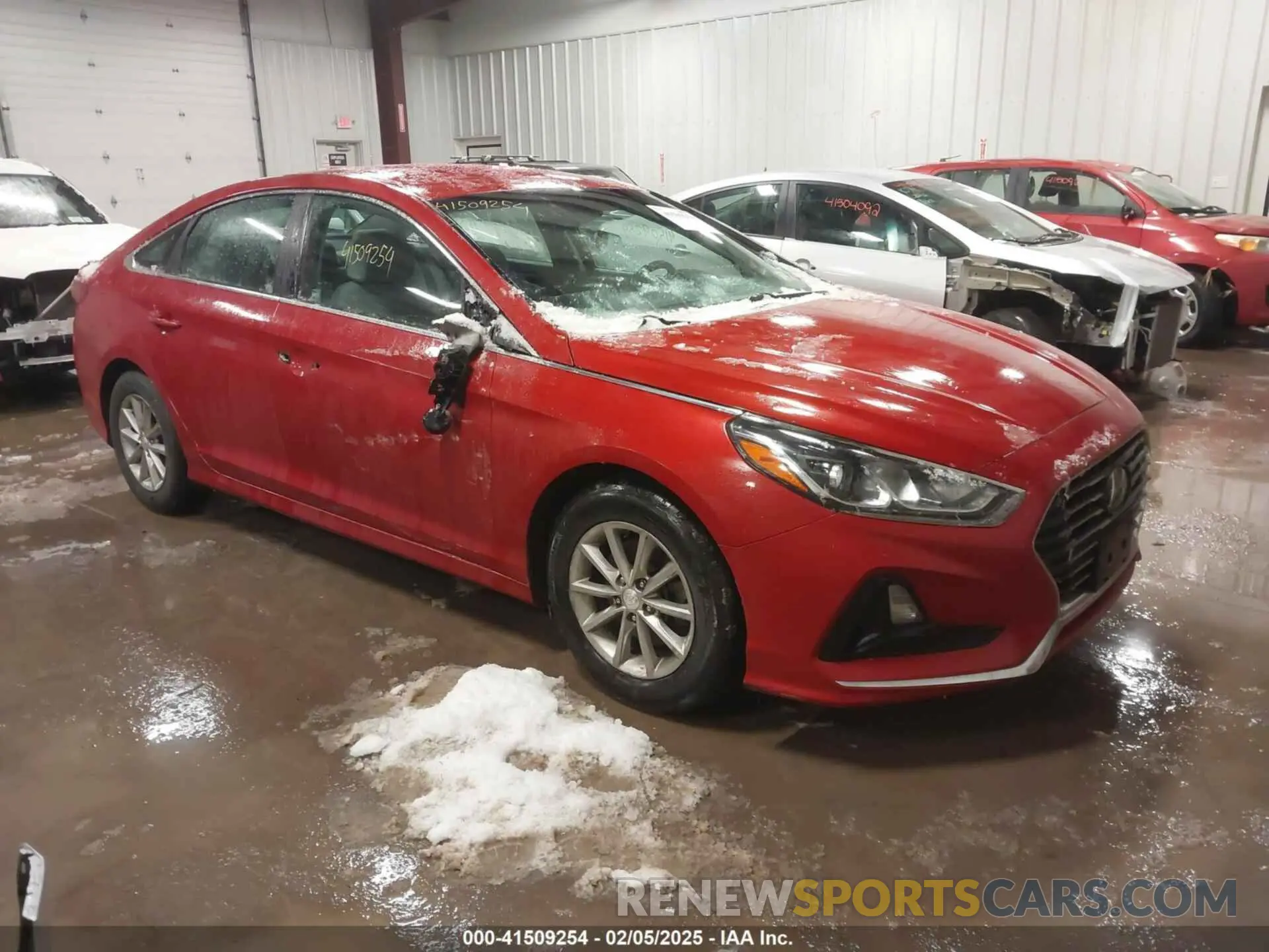 1 Photograph of a damaged car 5NPE24AF8KH745000 HYUNDAI SONATA 2019