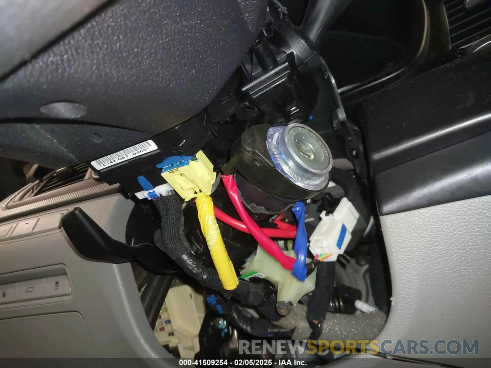 6 Photograph of a damaged car 5NPE24AF8KH745000 HYUNDAI SONATA 2019