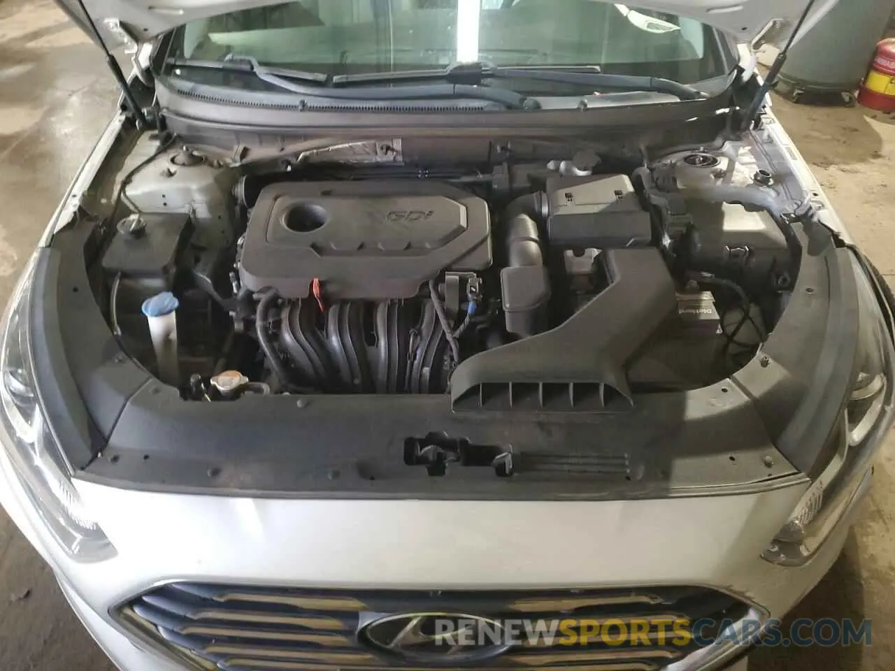 11 Photograph of a damaged car 5NPE24AF8KH773735 HYUNDAI SONATA 2019