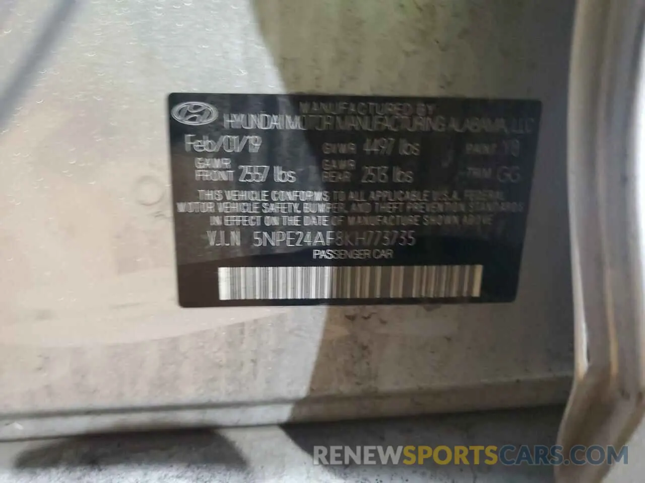 12 Photograph of a damaged car 5NPE24AF8KH773735 HYUNDAI SONATA 2019