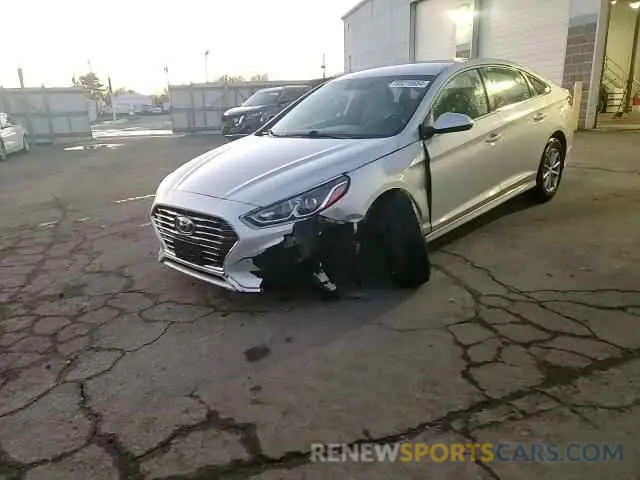 13 Photograph of a damaged car 5NPE24AF8KH773735 HYUNDAI SONATA 2019