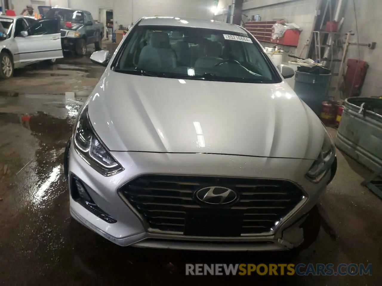 5 Photograph of a damaged car 5NPE24AF8KH773735 HYUNDAI SONATA 2019