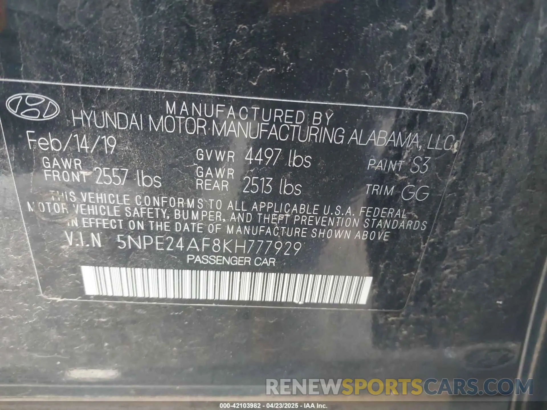 9 Photograph of a damaged car 5NPE24AF8KH777929 HYUNDAI SONATA 2019