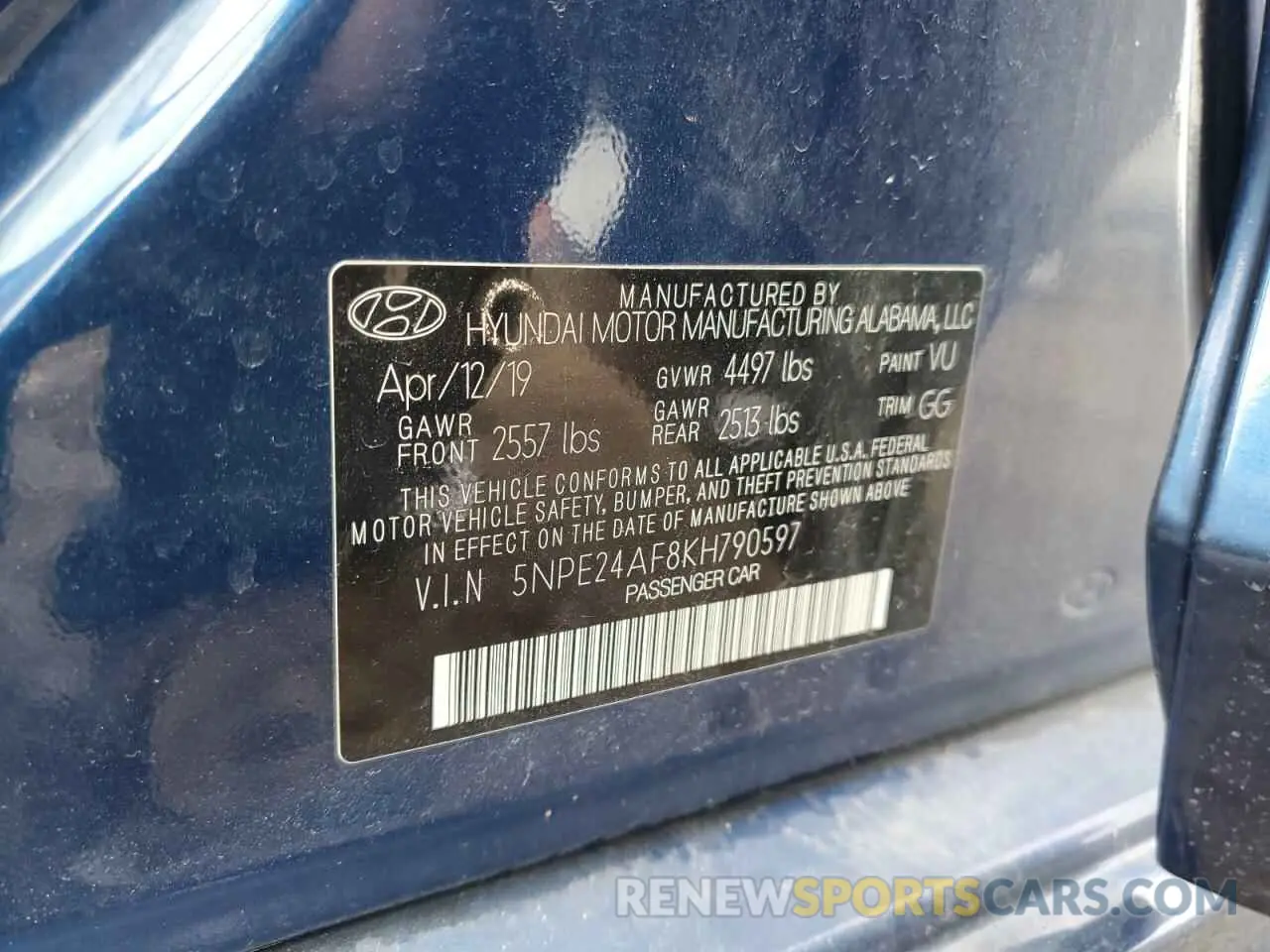 13 Photograph of a damaged car 5NPE24AF8KH790597 HYUNDAI SONATA 2019