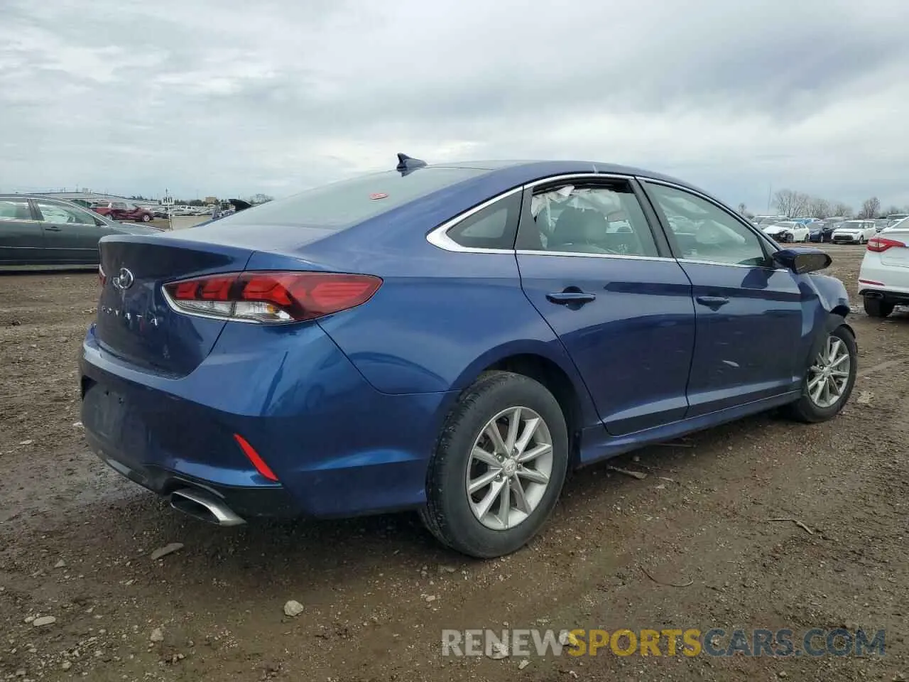3 Photograph of a damaged car 5NPE24AF8KH790597 HYUNDAI SONATA 2019